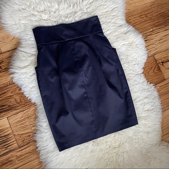 Sisley Navy Sheen Pencil Skirt XS - Picture 2 of 9